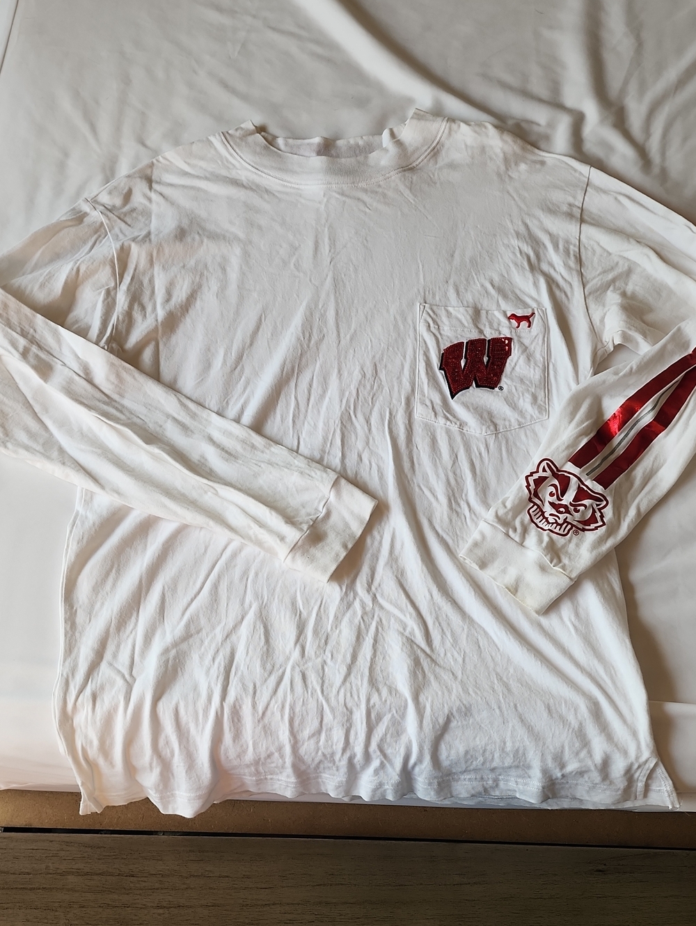 Victorias Secret PINK Wisconsin Badgers Long Sleeve Top